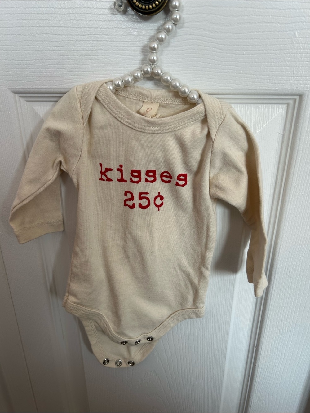 Cream Long-Sleeve Baby One-Piece with Red 'Kisses 25¢' Graphic